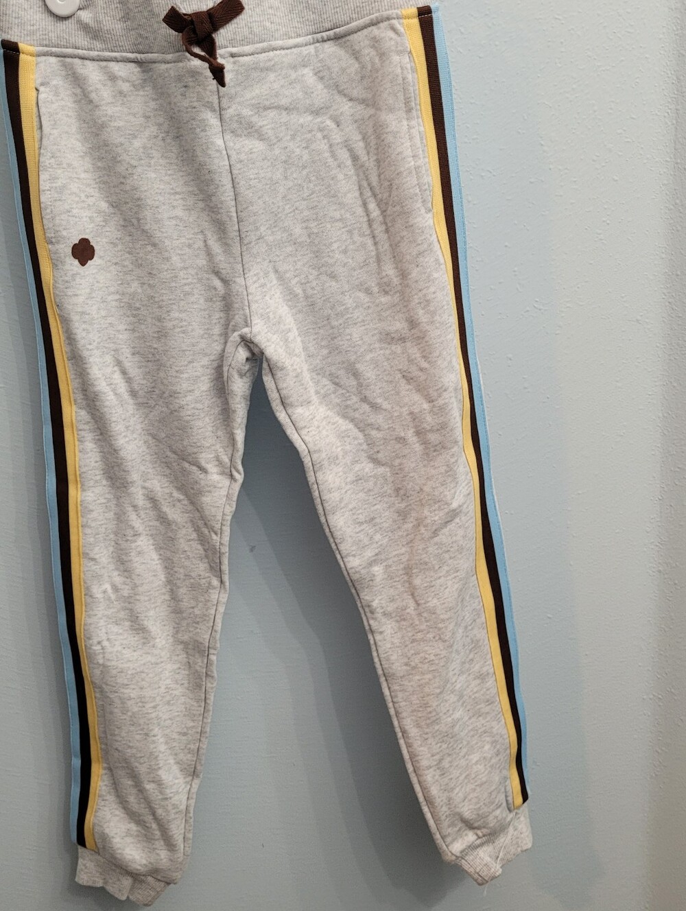 Kids Light Gray Sweatsuit By Girl Scouts For Brownies Size 6 -6x - Picture 3 of 3